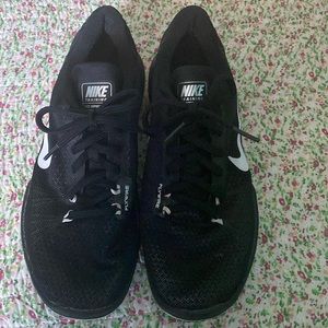 Women’s Nike Training Flywire Trail Flex Supreme TR5, size 7